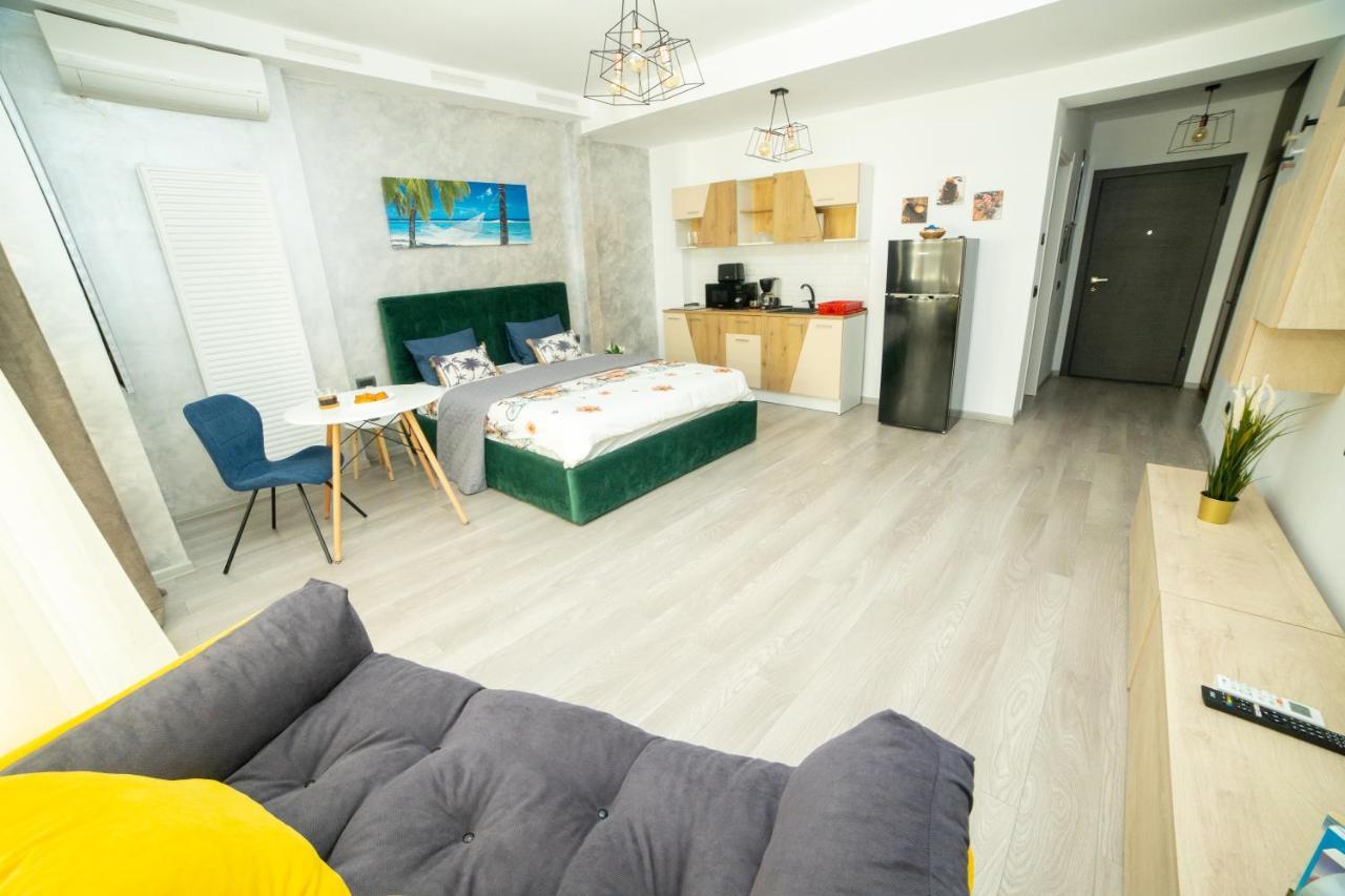 Studio 60 By The Beach Mamaia, Free Parking Casa Del Mar Exteriör bild