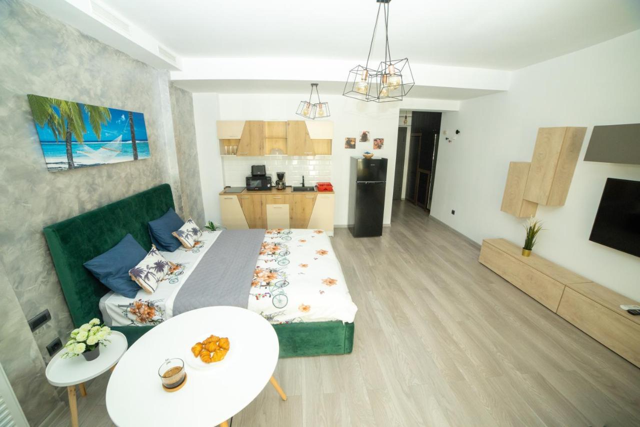 Studio 60 By The Beach Mamaia, Free Parking Casa Del Mar Exteriör bild