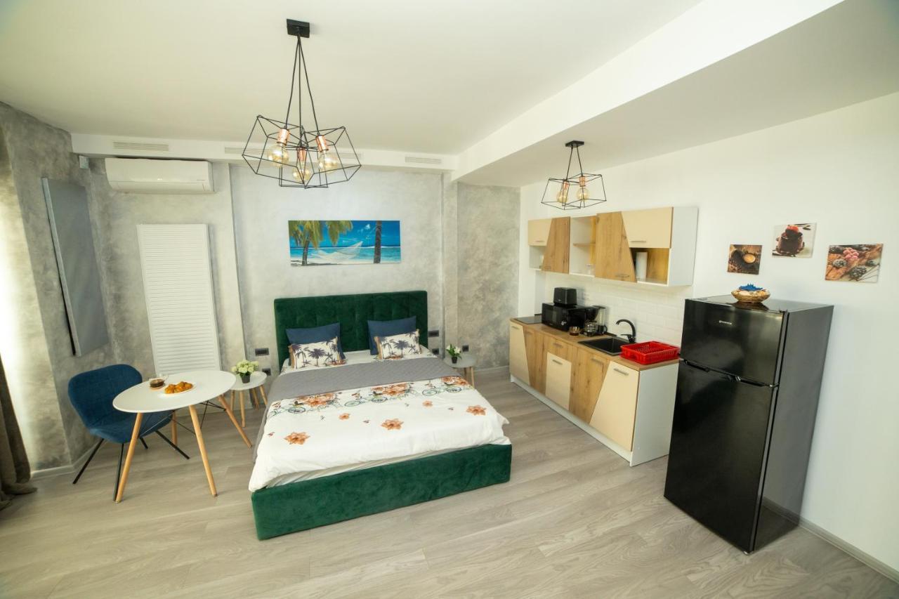 Studio 60 By The Beach Mamaia, Free Parking Casa Del Mar Exteriör bild