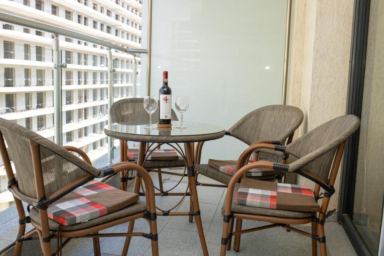 Studio 60 By The Beach Mamaia, Free Parking Casa Del Mar Exteriör bild